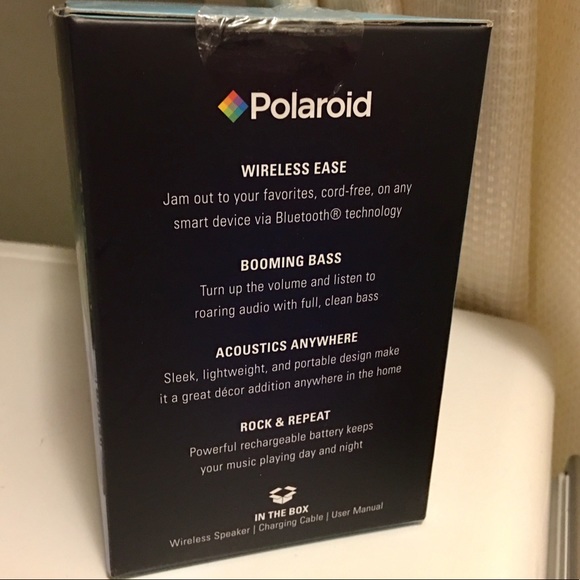 NIB Polaroid Core Sound Bluetooth Wireless Speaker - Picture 5 of 8